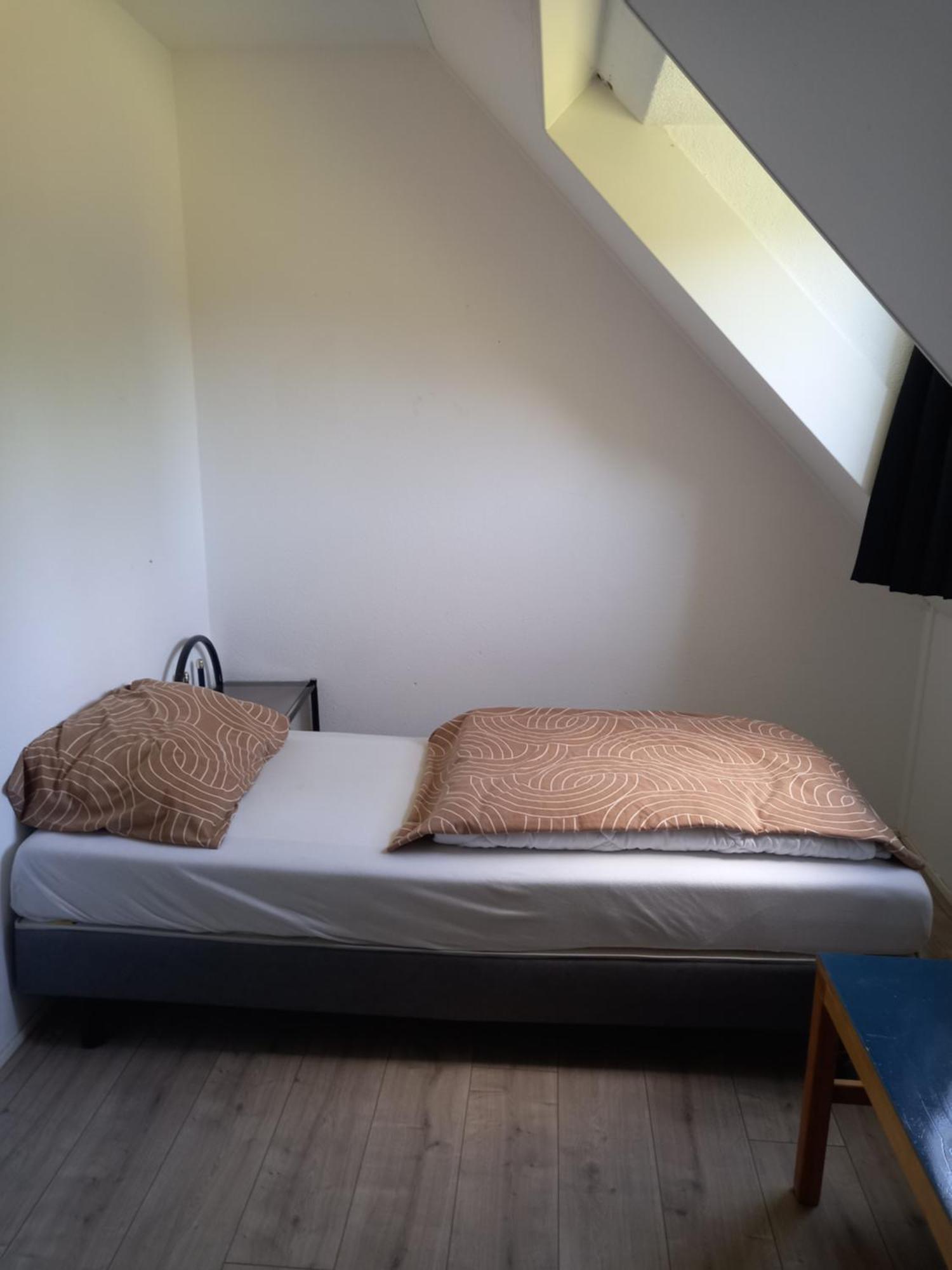 Mooie Twee-Onder-Een-Kapwoning Te Vlagtwedde Extérieur photo